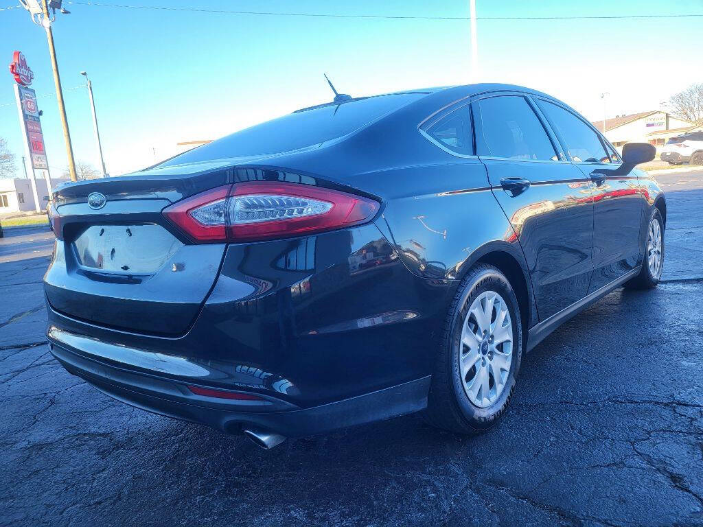 2013 Ford Fusion for sale at COLLEGE MOTORS LLC in South Bend, IN