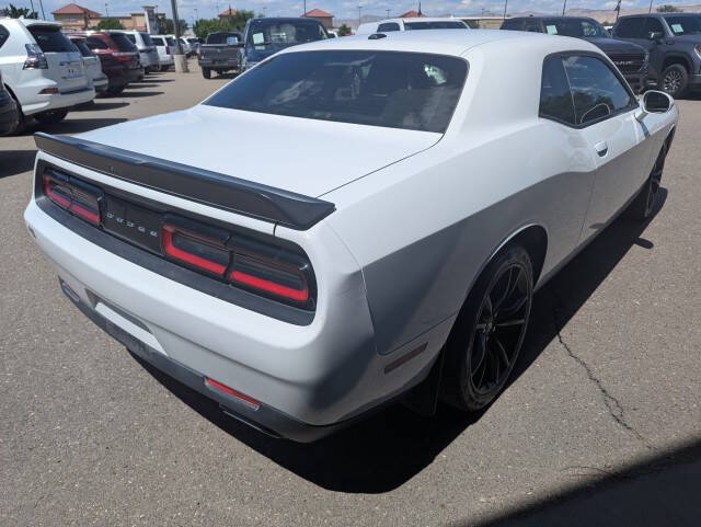 2018 Dodge Challenger SXT