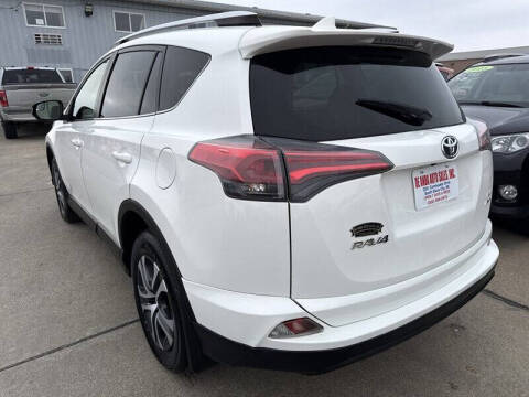 2016 Toyota RAV4 LE