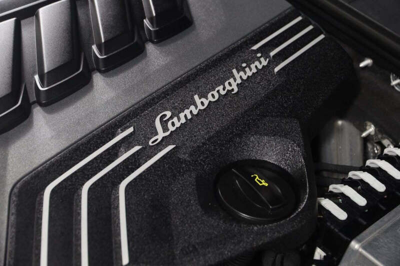 2022 Lamborghini Urus