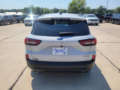 2025 Ford Escape Hybrid ST-Line Select