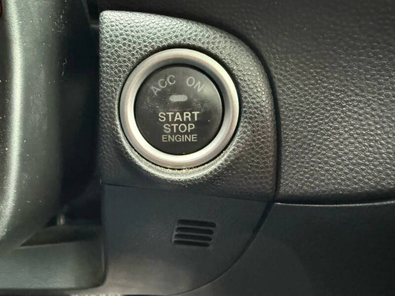 2013 Mazda MAZDA3 i Touring