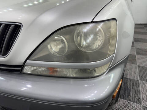 2000 Lexus RX 300