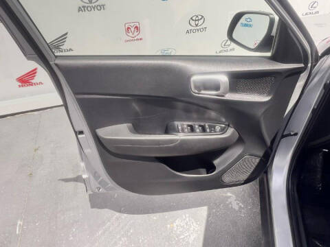 2022 Hyundai Venue SE