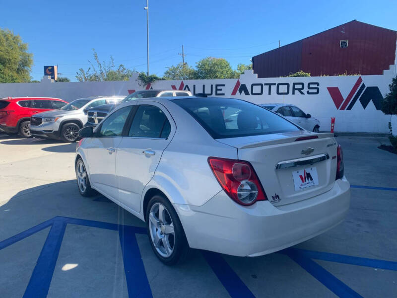 2015 Chevrolet Sonic LTZ Auto