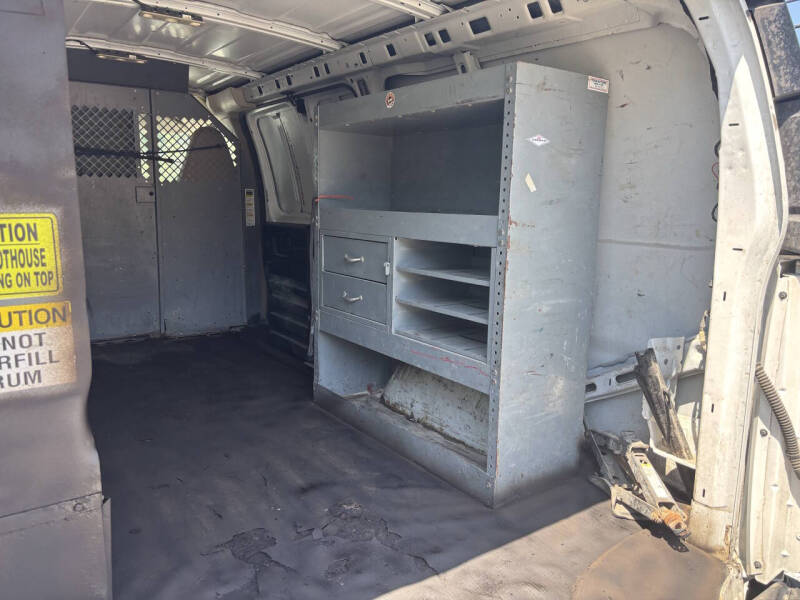 2017 Chevrolet Express 2500