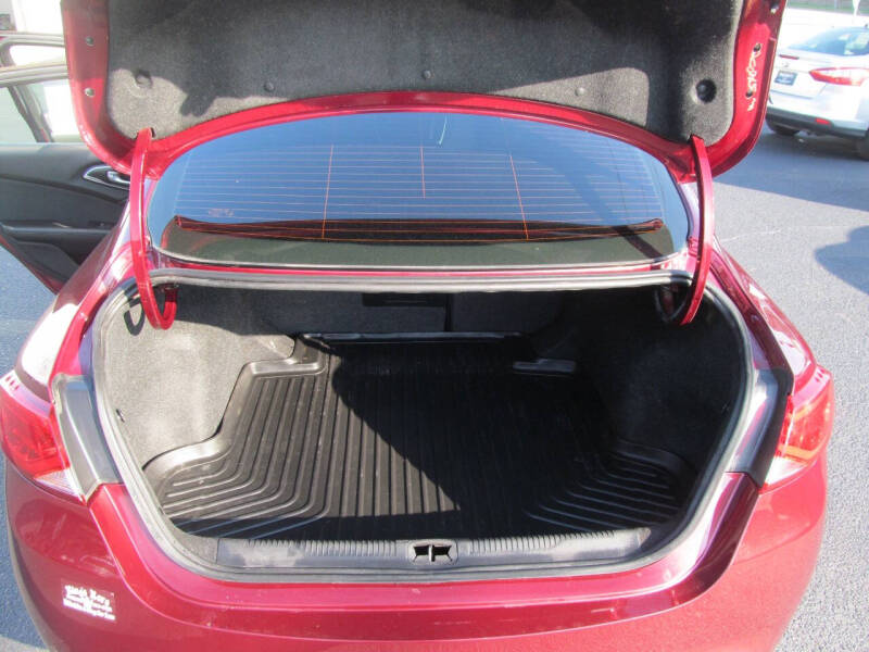 2016 Chrysler 200 Limited