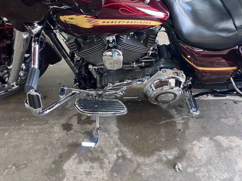 2010 Harley-Davidson CVO Street Glide