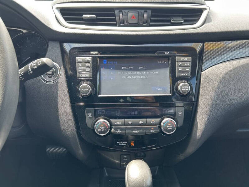 2016 Nissan Rogue