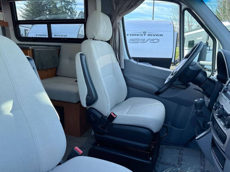 2017 Mercedes-Benz Sprinter
