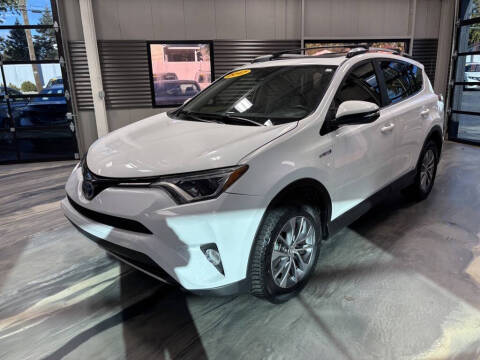 2017 Toyota RAV4 Hybrid XLE