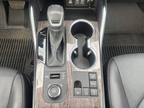 2024 Toyota Highlander Platinum