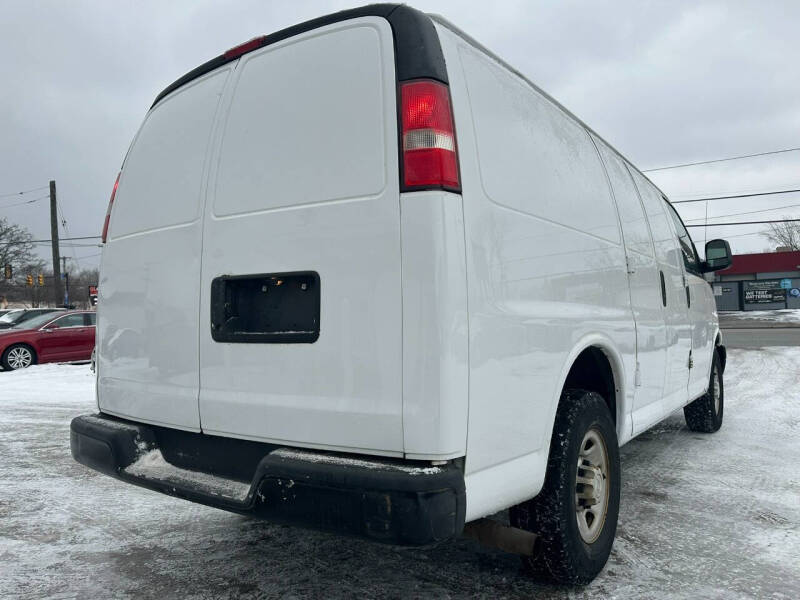 2016 Chevrolet Express 2500
