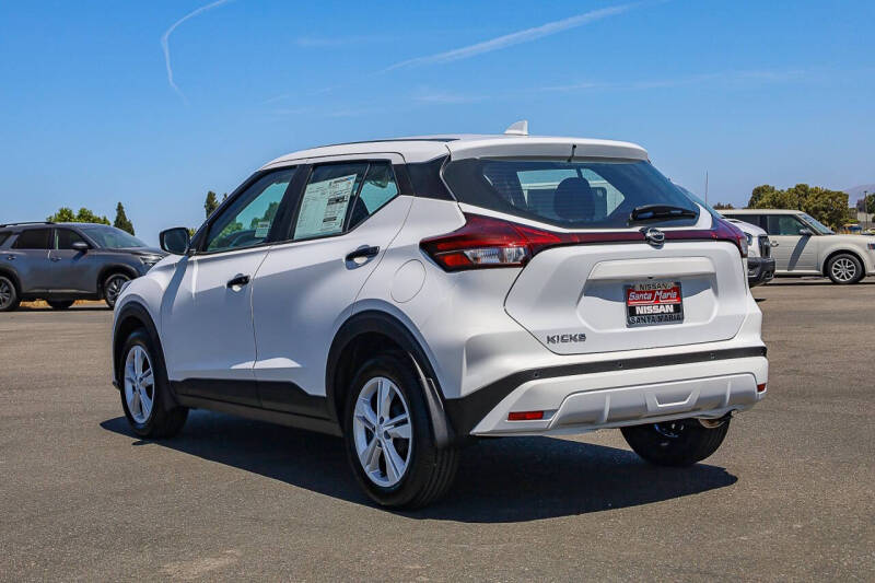 2025 Nissan Kicks Play S