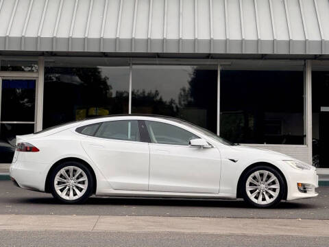 2017 Tesla Model S