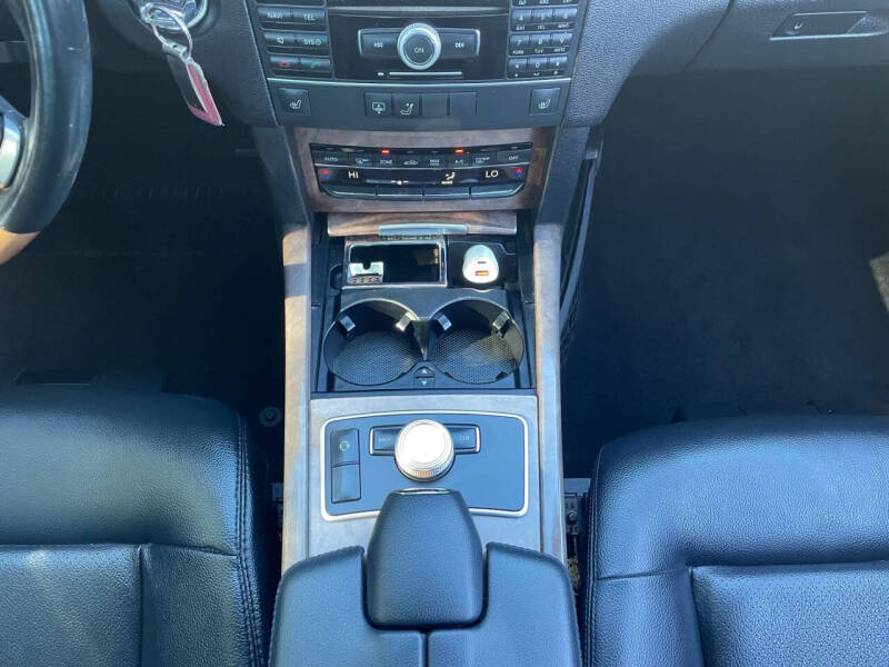 2010 Mercedes-Benz E-Class