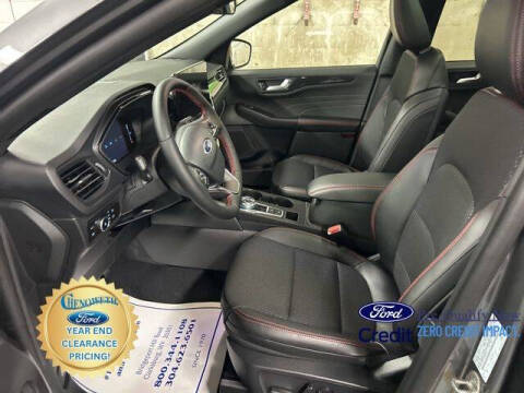 2026 Ford Escape Hybrid ST-Line Select