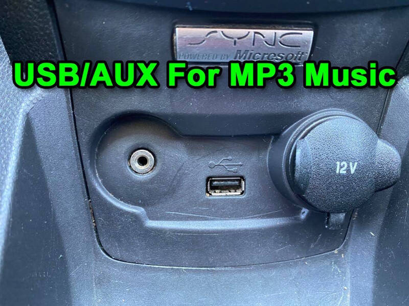 2011 Ford Fiesta SES