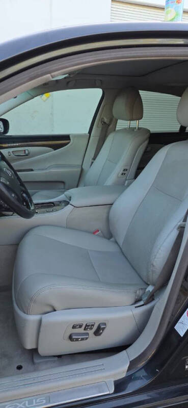 2009 Lexus LS 460