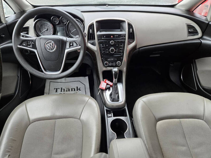 2013 Buick Verano Base photo 10