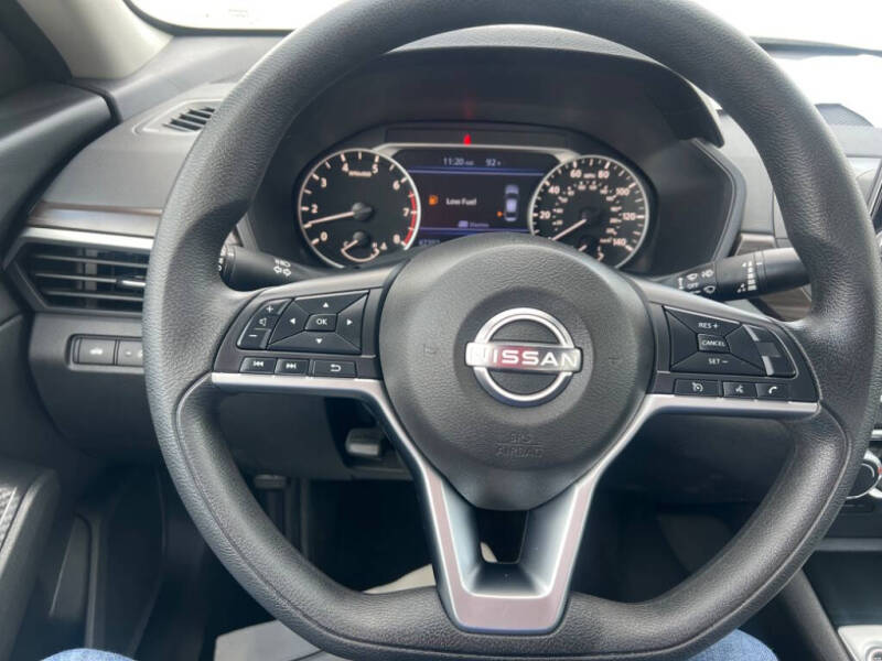 2024 Nissan Altima 2.5 SV