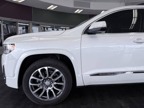 2022 GMC Acadia Denali