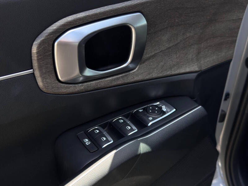 2023 Kia Sorento X-Line EX