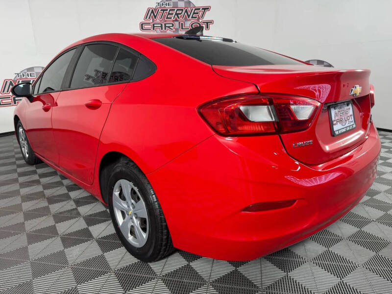 2018 Chevrolet Cruze LS Auto