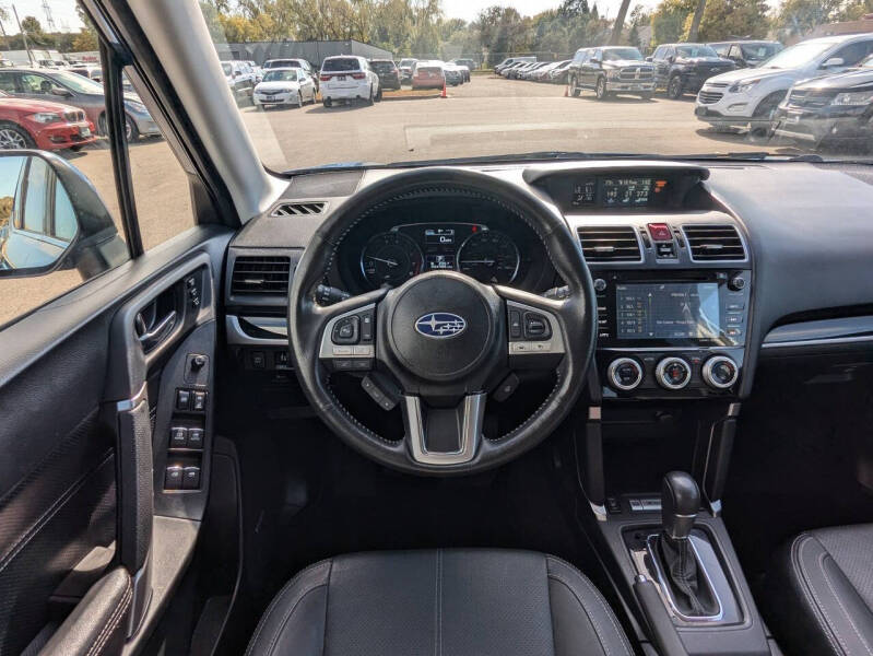2017 Subaru Forester 2.5i Touring