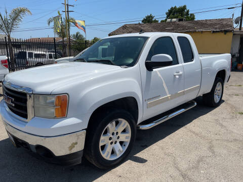 2007 GMC Sierra 1500 for sale at JR'S AUTO SALES in Pacoima CA