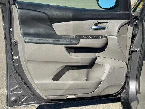 2016 Honda Odyssey SE