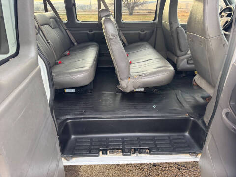 2018 Chevrolet Express LS 2500