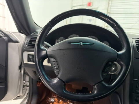 2005 Ford Thunderbird Deluxe
