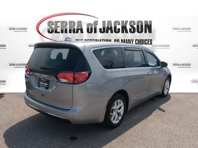 2020 Chrysler Pacifica Touring