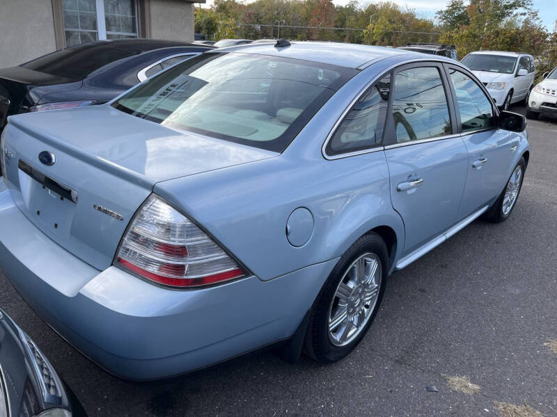 2008 Ford Taurus Limited