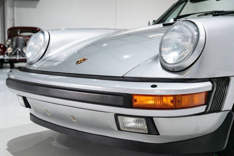1989 Porsche 911 Carrera