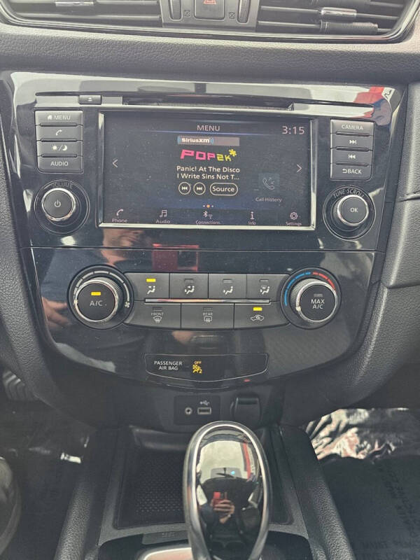 2018 Nissan Rogue S