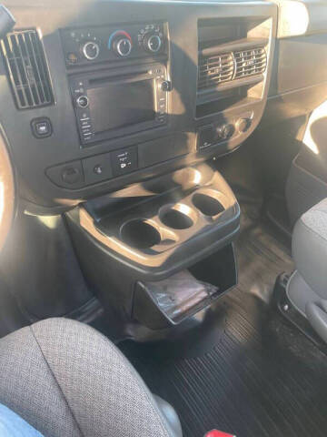 2017 Chevrolet Express 2500