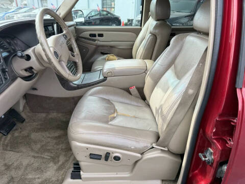 2003 GMC Yukon XL Denali