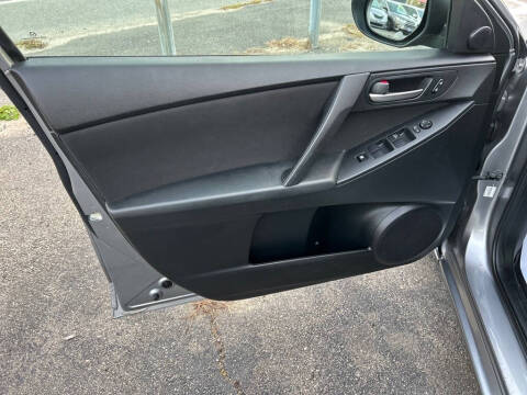 2010 Mazda MAZDA3 i Touring