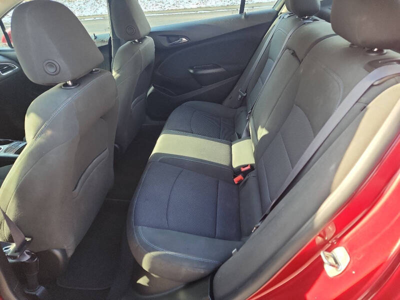 2017 Chevrolet Cruze LT Auto