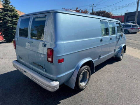 1990 Dodge Ram Van