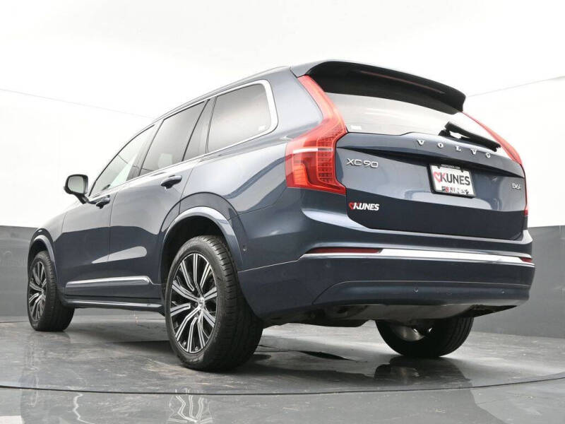 2023 Volvo XC90 B6 Plus Bright Theme 7P