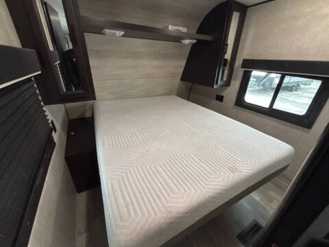 2022 Jayco  JAY FLIGHT