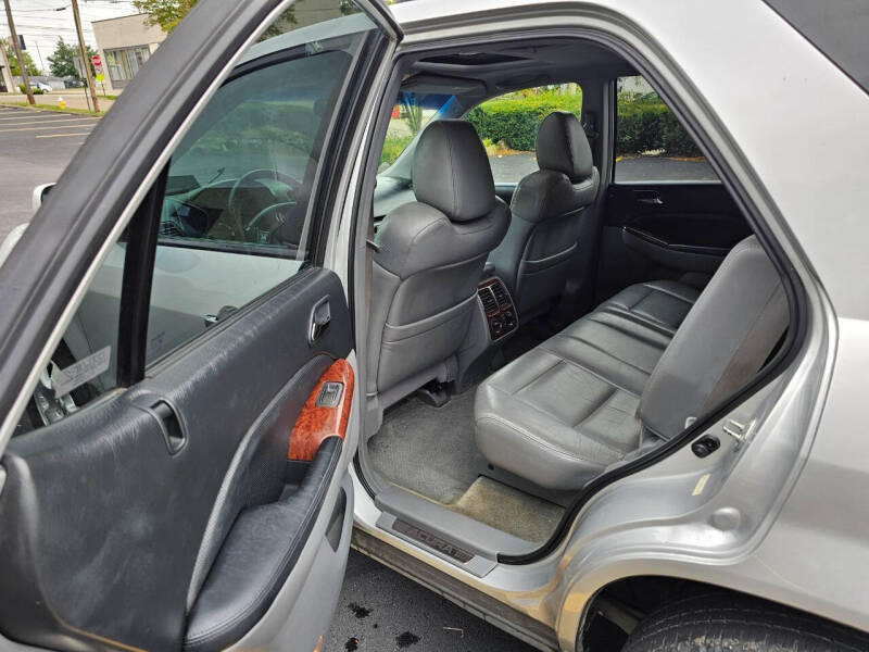 2005 Acura MDX Base photo 32