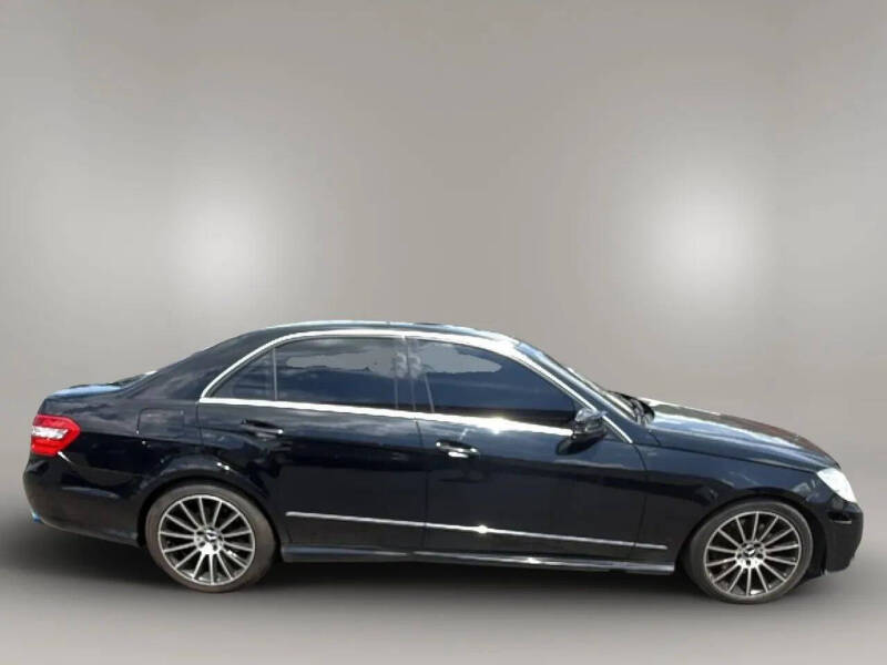 2011 Mercedes-Benz E-Class