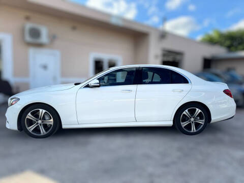 2017 Mercedes-Benz E-Class E 300 4MATIC