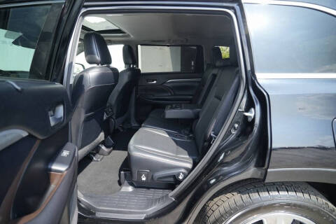 2017 Toyota Highlander Limited