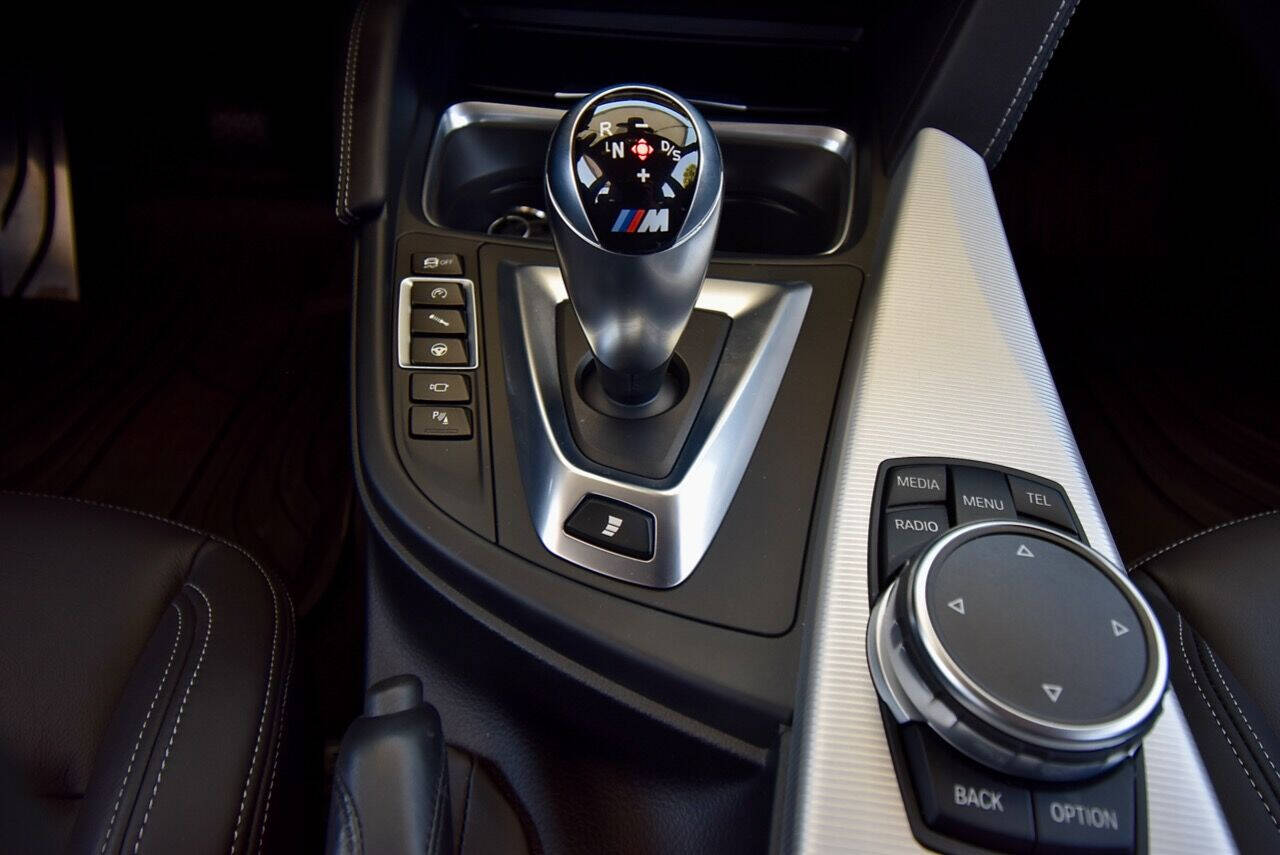 2015 BMW M3 54