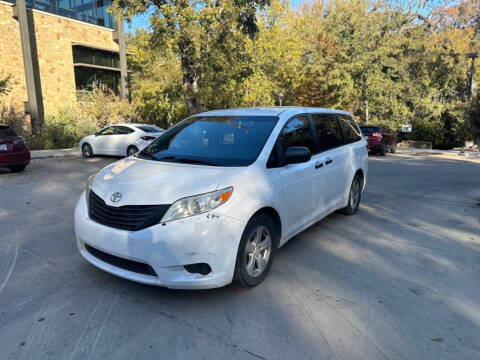 2017 Toyota Sienna for sale at Born To Drive Auto Sales in Seguin TX